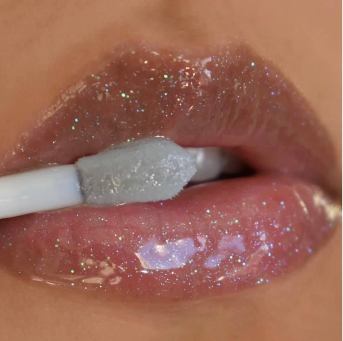 Glow getter lip oil 01 sky blue - moira - Image 2