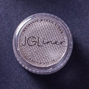 silver metallic liner - jgliner