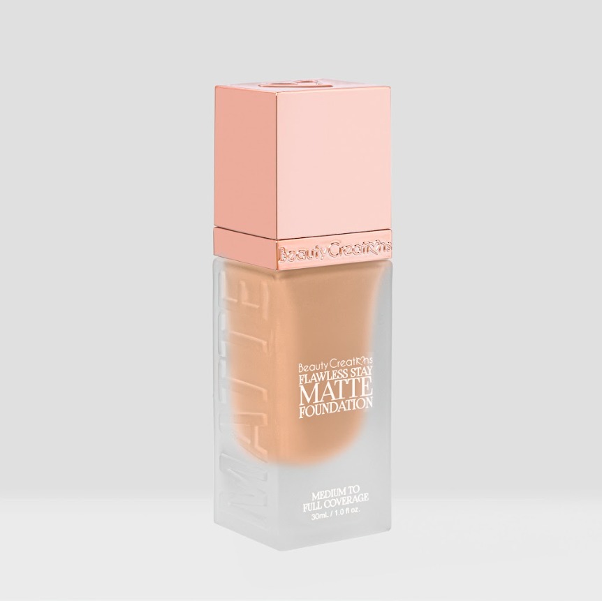Base flawless stay matte - beauty creations 10WG