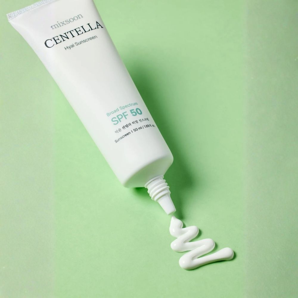 Centella hyal sunscreen SPF 50 - mixsoon 50ml - Image 3